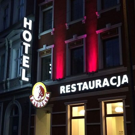 Hotel Fryderyk Nysa Eksteriør bilde