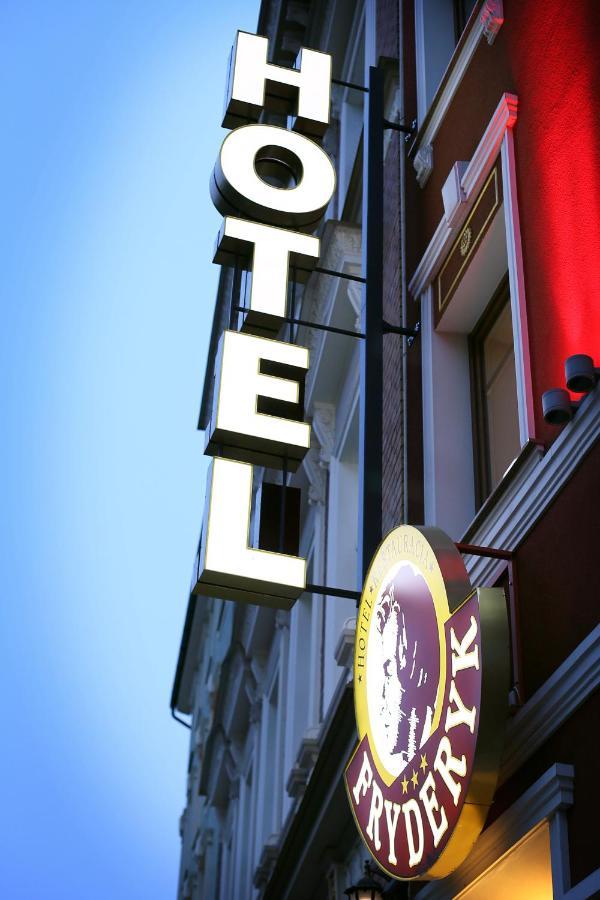 Hotel Fryderyk Nysa Eksteriør bilde